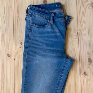 Size 10 American Eagle jegging jeans
